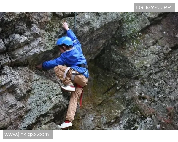 南京攀岩队的默契配合与挑战精神探秘之旅