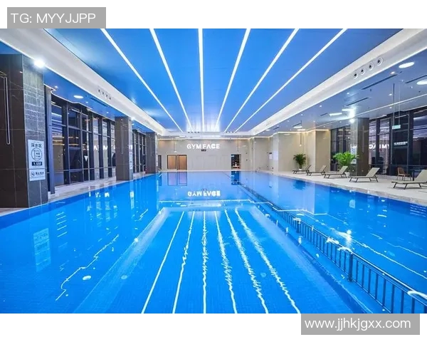 高效清洁泳池的五大技巧与设备推荐，保持水质清澈的关键方法