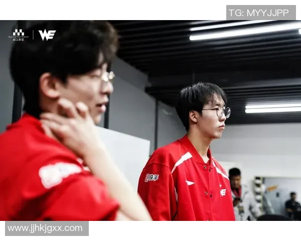 赛后分析:WE与BLG在比赛中的默契配合与战术执行探讨 赛后分析:WE与BLG在比赛中的默契配合与战术执行探讨